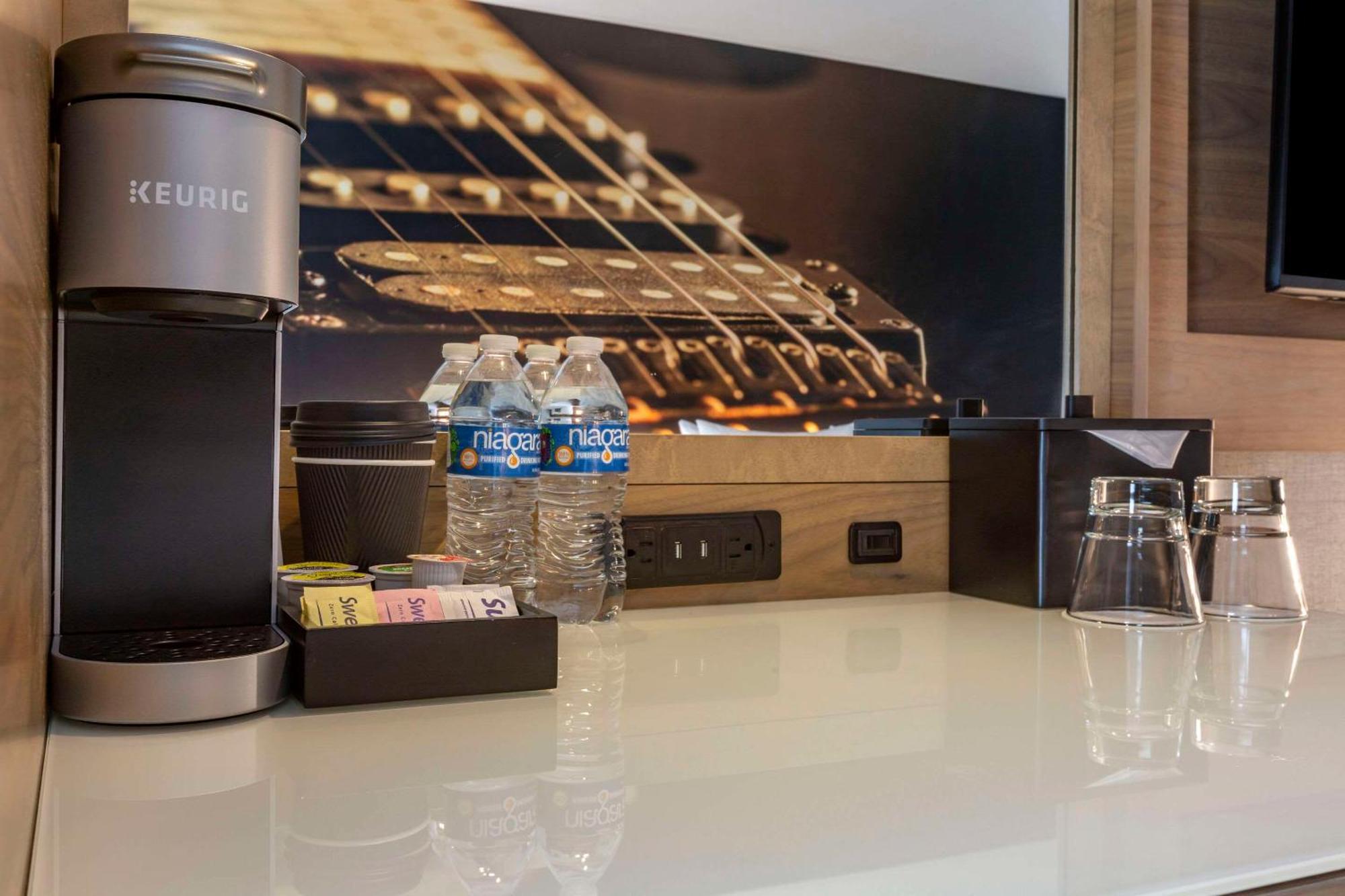 Cambria Hotel Austin Airport Esterno foto